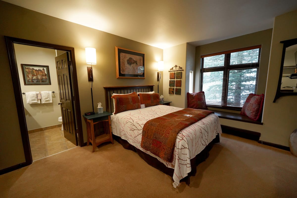 Standard Room, 2 Bedrooms, Mountainside | Premium bedding, in-room safe, laptop workspace, iron/ironing board