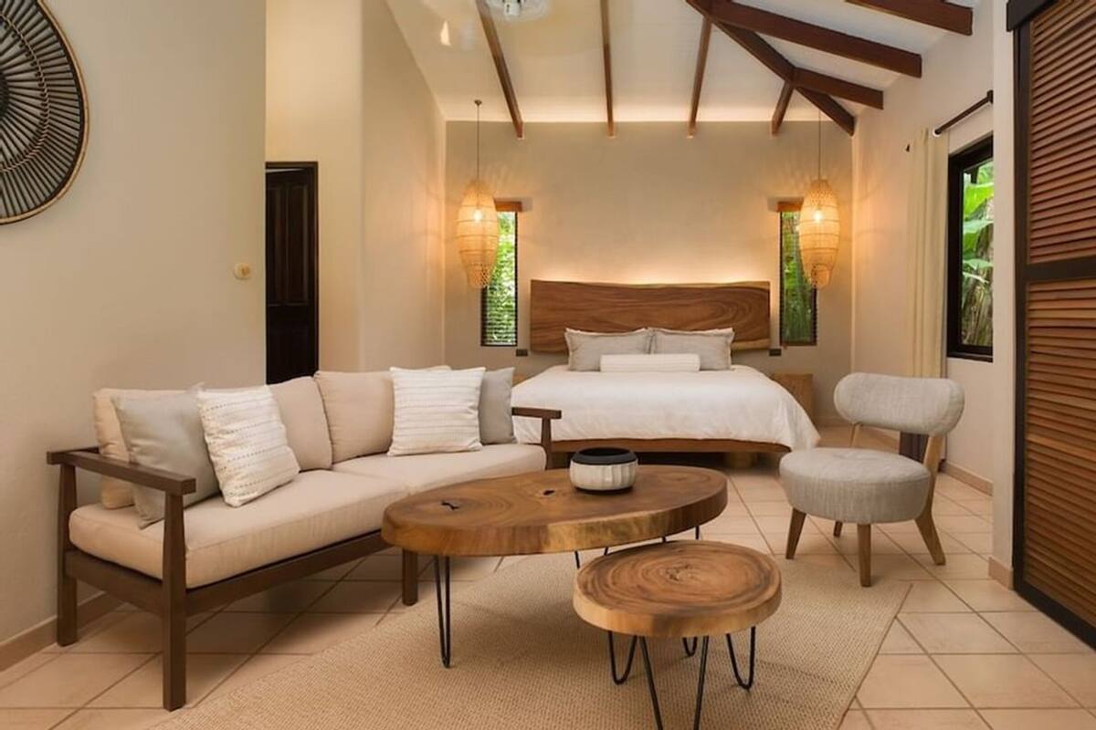 Vila Mewah, 3 kamar tidur, kolam renang pribadi | Seprai premium, selimut bulu angsa, bantalan ekstra lembut, dan minibar