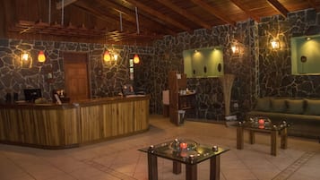 Espace de soins pour les couples, soins corporels, soins d'aromathérapie