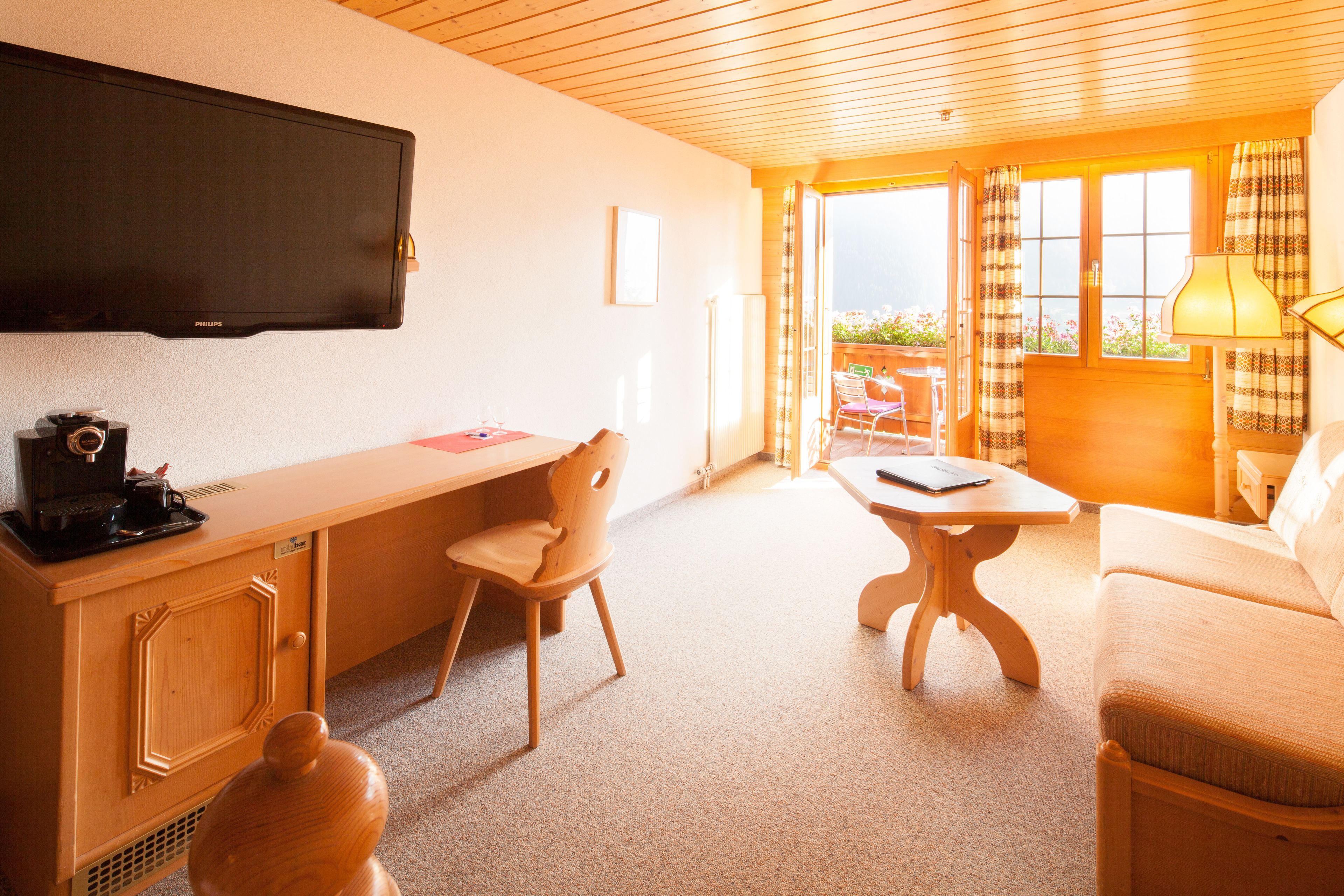 superior twin room, balcony, mountain view | room amenity