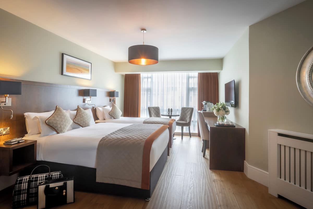 executive twin room | 1 bedroom, in-room safe, desk, laptop workspace