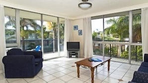 Living area - Centrepoint Resort (Surfers Paradise)