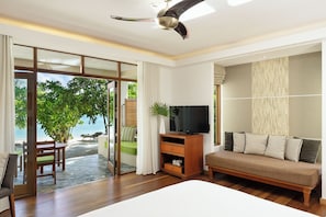 Hypoallergeen beddengoed, donsdekens, een minibar, een kluis op de kamer