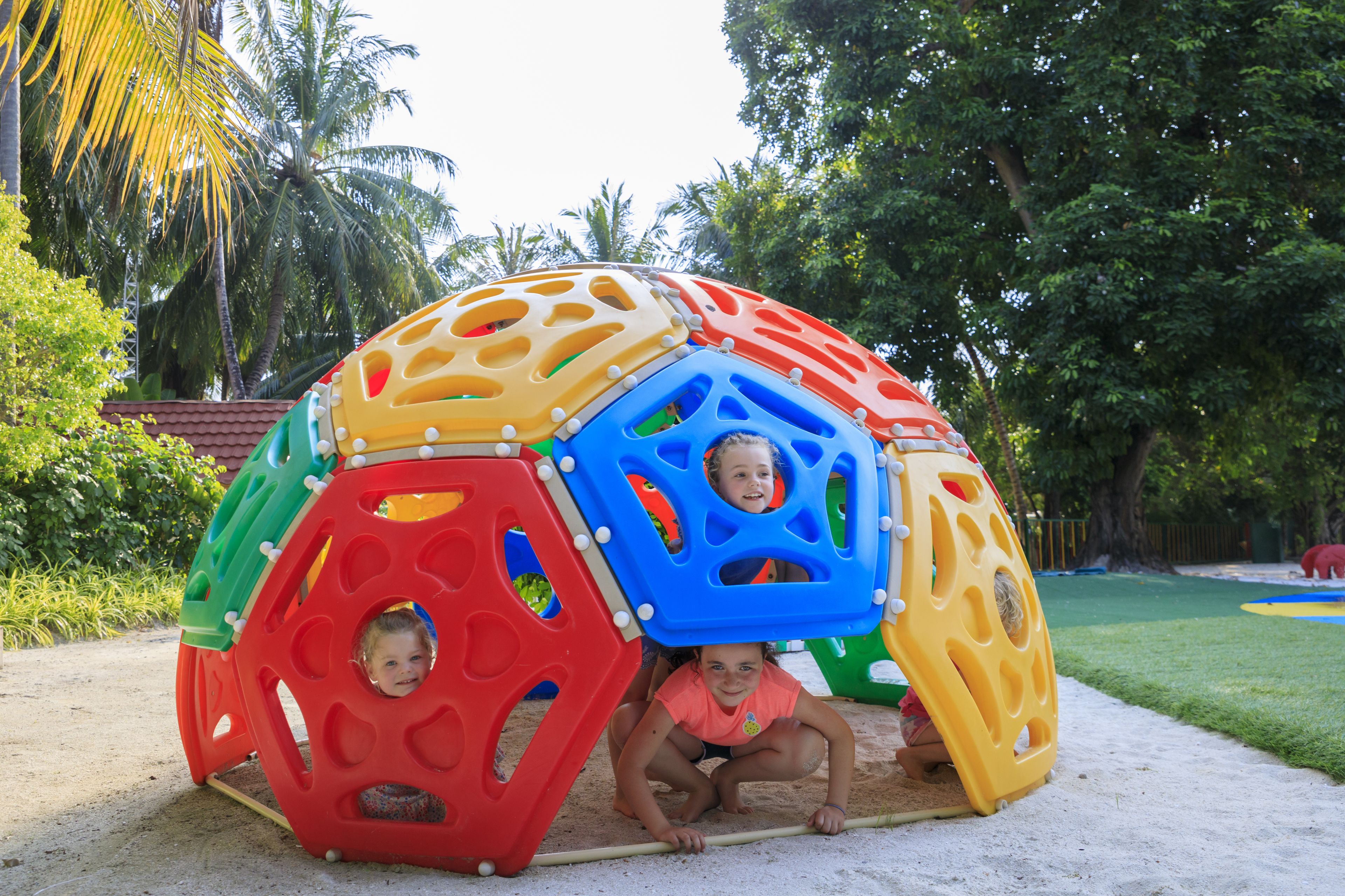 children’s play area – outdoor