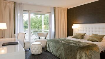 Minibar, in-room safe, desk, blackout curtains