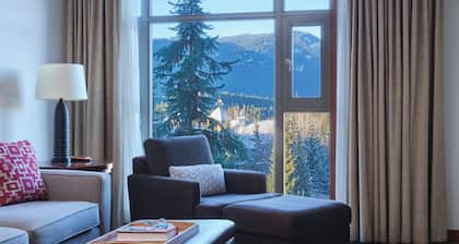 Pan Pacific Whistler Village Centre