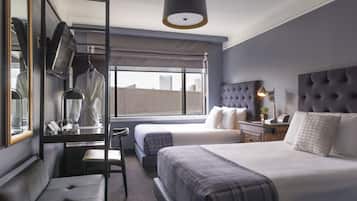 高級寢具、客房內保險箱、獨特裝潢、書桌