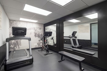 Gym at Eurostars The Boxer