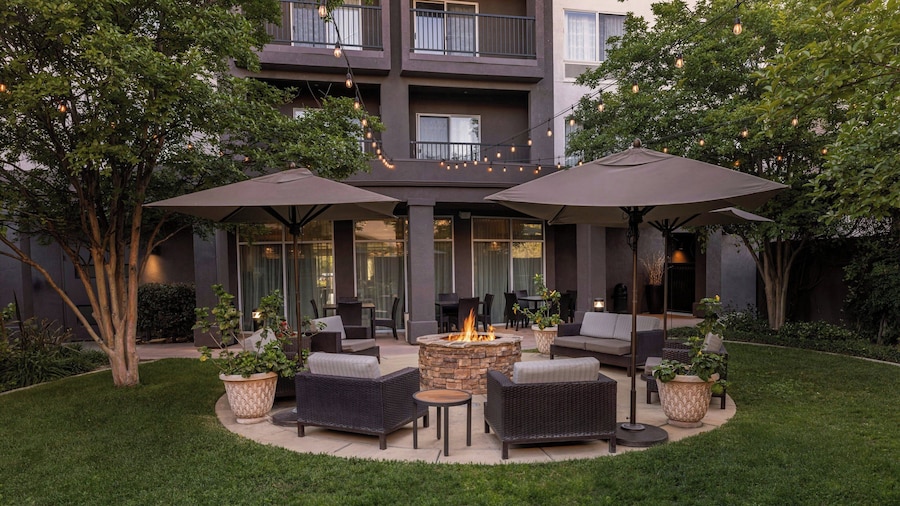 Courtyard by Marriott Ventura Simi Valley