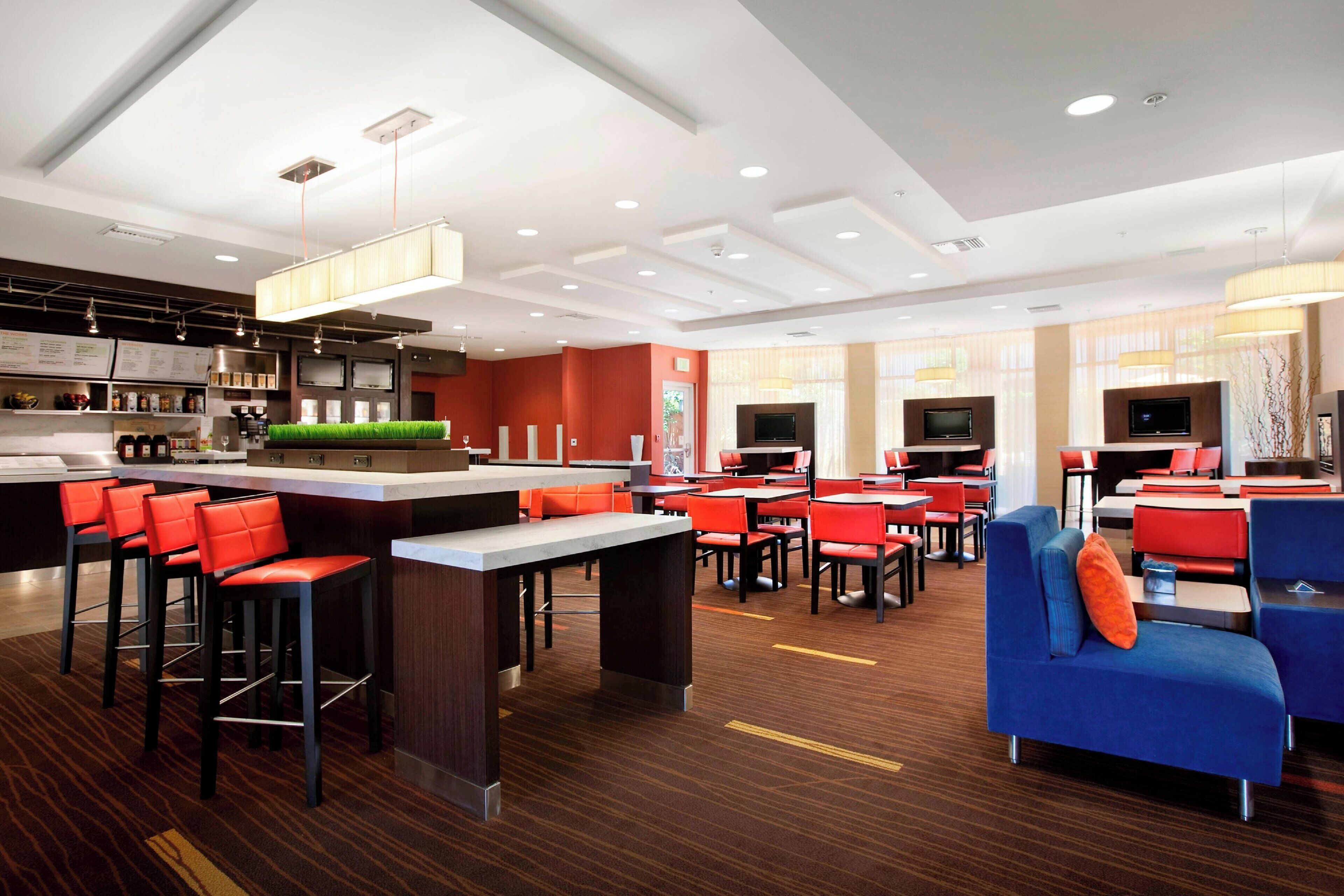 breakfast and dinner served