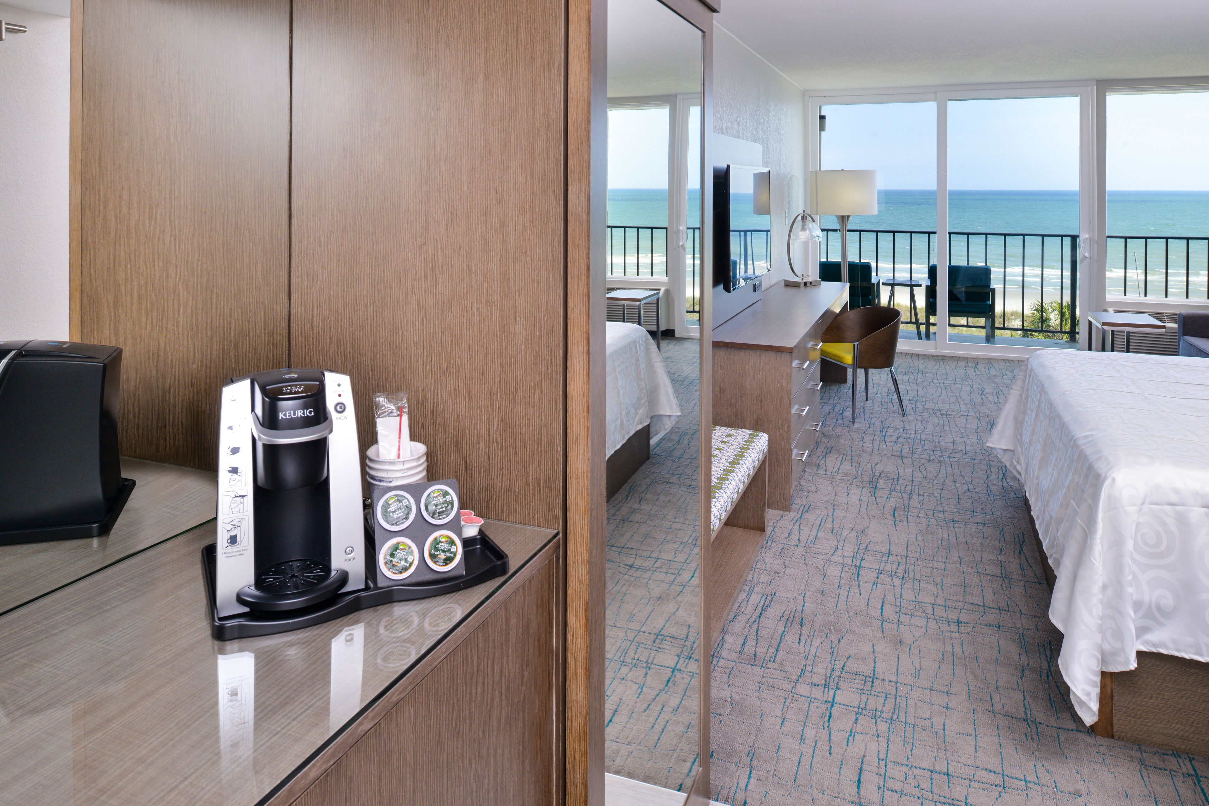 oceanfront, 1 king bed | coffee and/or coffee maker