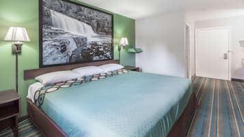 Standard Room, 1 King Bed | Desk, free WiFi, bed sheets