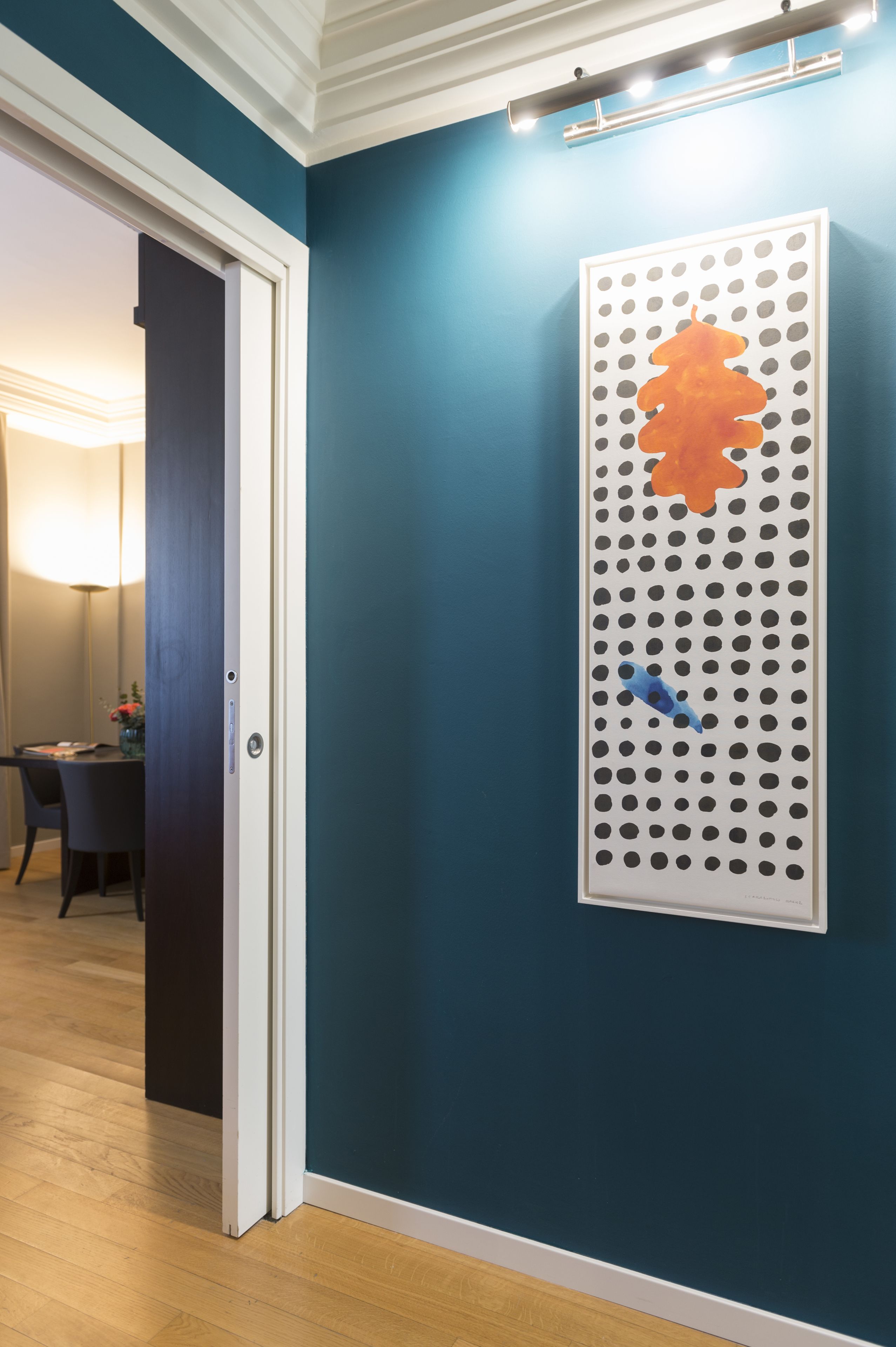 suite | living area | 15-inch flat-screen tv with digital channels, tv