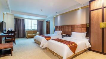 In-room safe, free WiFi, bed sheets