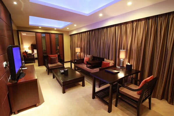 Business suite | Een kluis op de kamer, gratis wifi, beddengoed