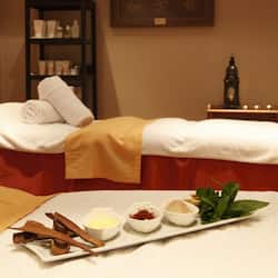 Un sauna, tratamientos corporales, hidroterapia, aromaterapia