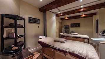 Sauna, soins corporels, soins d'hydrothérapie, soins d'aromathérapie