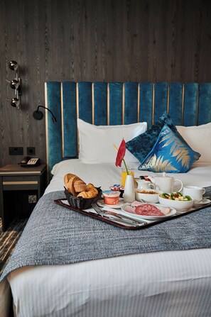 Restauration dans la chambre