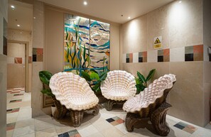 Sauna, Körperbehandlungen, Hydrotherapie, Aromatherapie