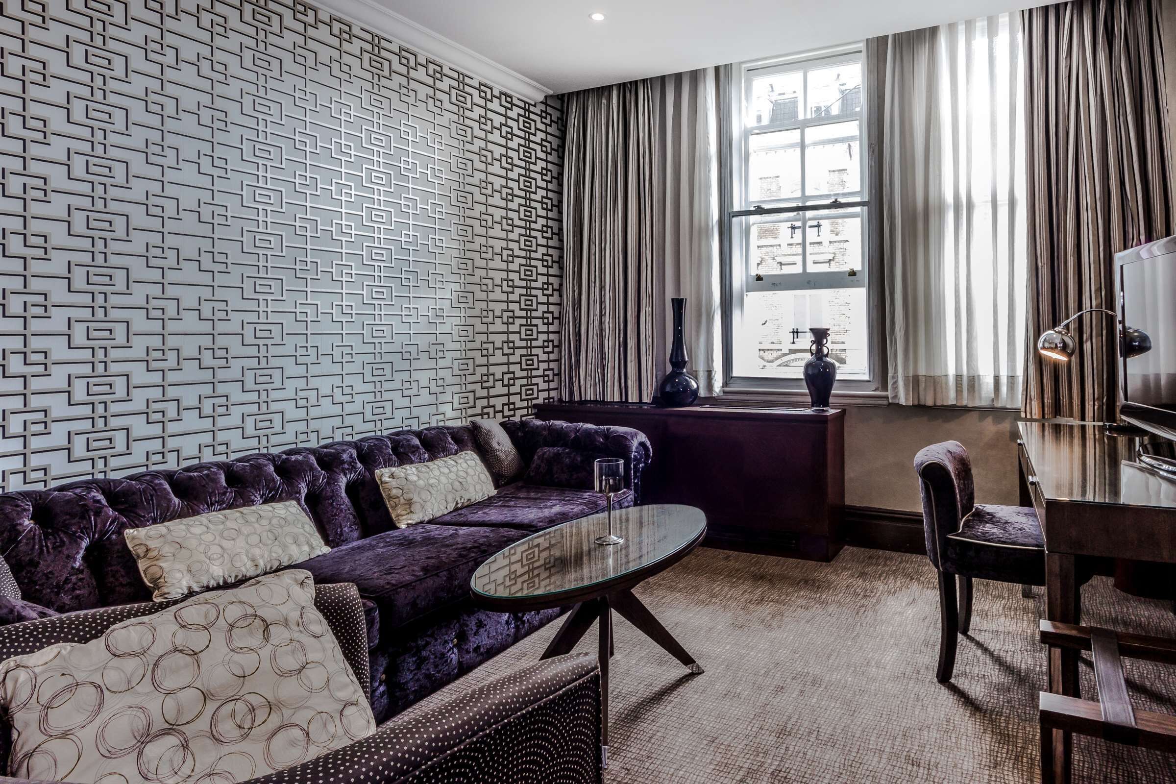 Suite, 1 Bedroom | Hypo-allergenic bedding, in-room safe, desk, iron/ironing board