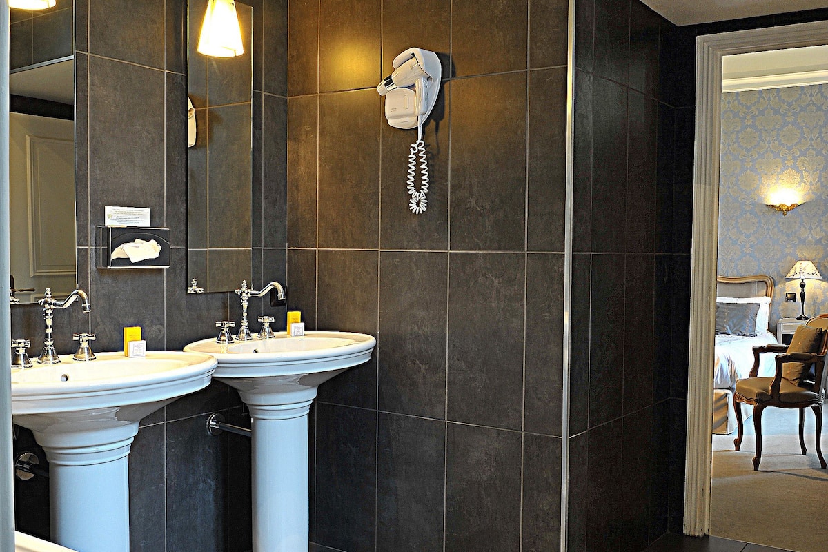 free toiletries, hair dryer, bathrobes, slippers