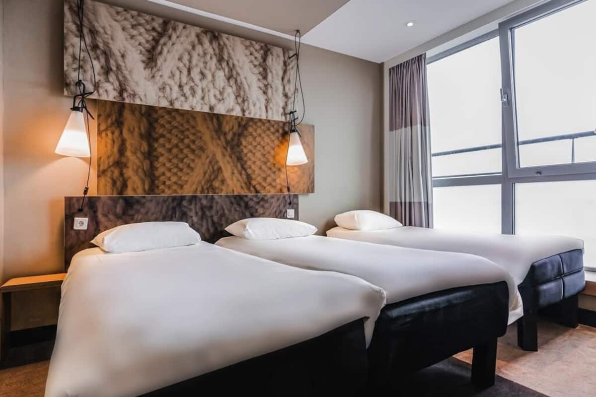 Dreibettzimmer, 3 Einzelbetten
