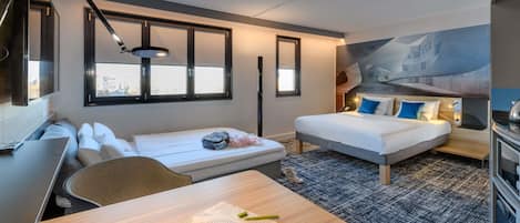 Standard-Suite, 1Â Doppelbett und Schlafsofa, Kochnische