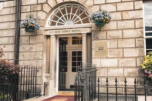 New Town Hotel