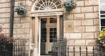New Town Hotel