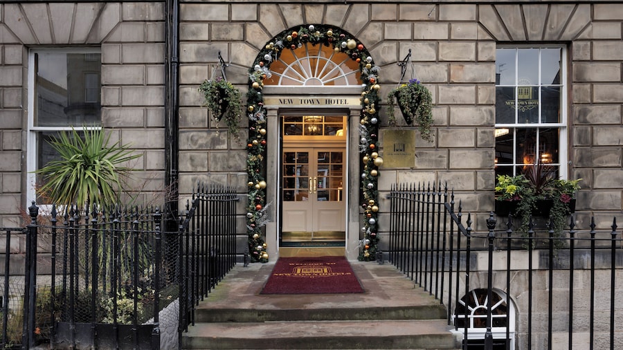 New Town Hotel