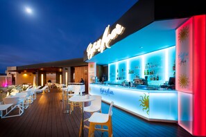 2 bars/lounges, poolside bar - Tigotan Lovers & Friends Playa de las Américas - Adults Only (+18) (Arona)