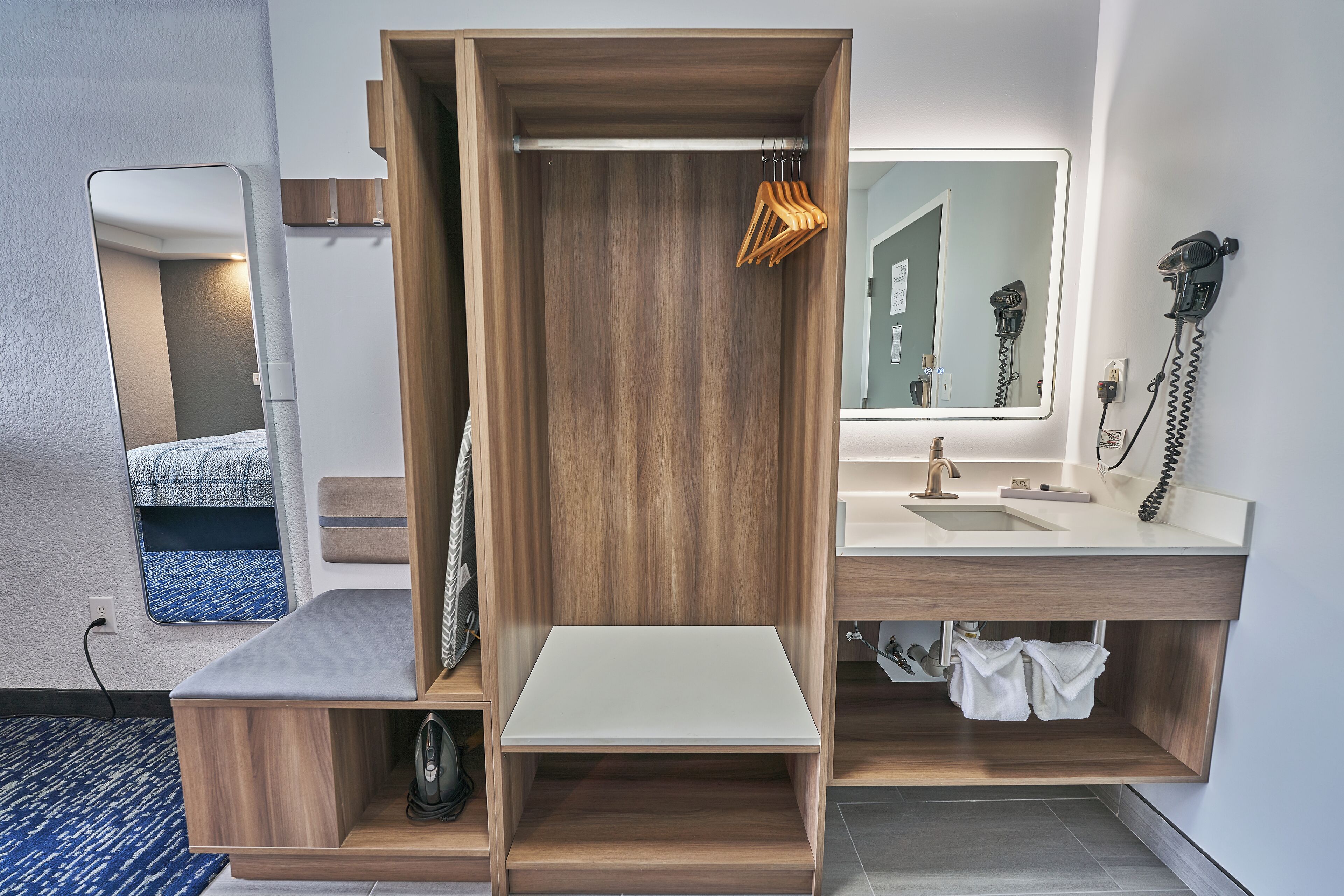 Deluxe-Zimmer, 1 King-Bett | Hochwertige Bettwaren, Daunenbettdecken, Zimmersafe