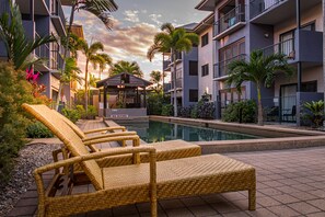 3 outdoor pools, sun loungers