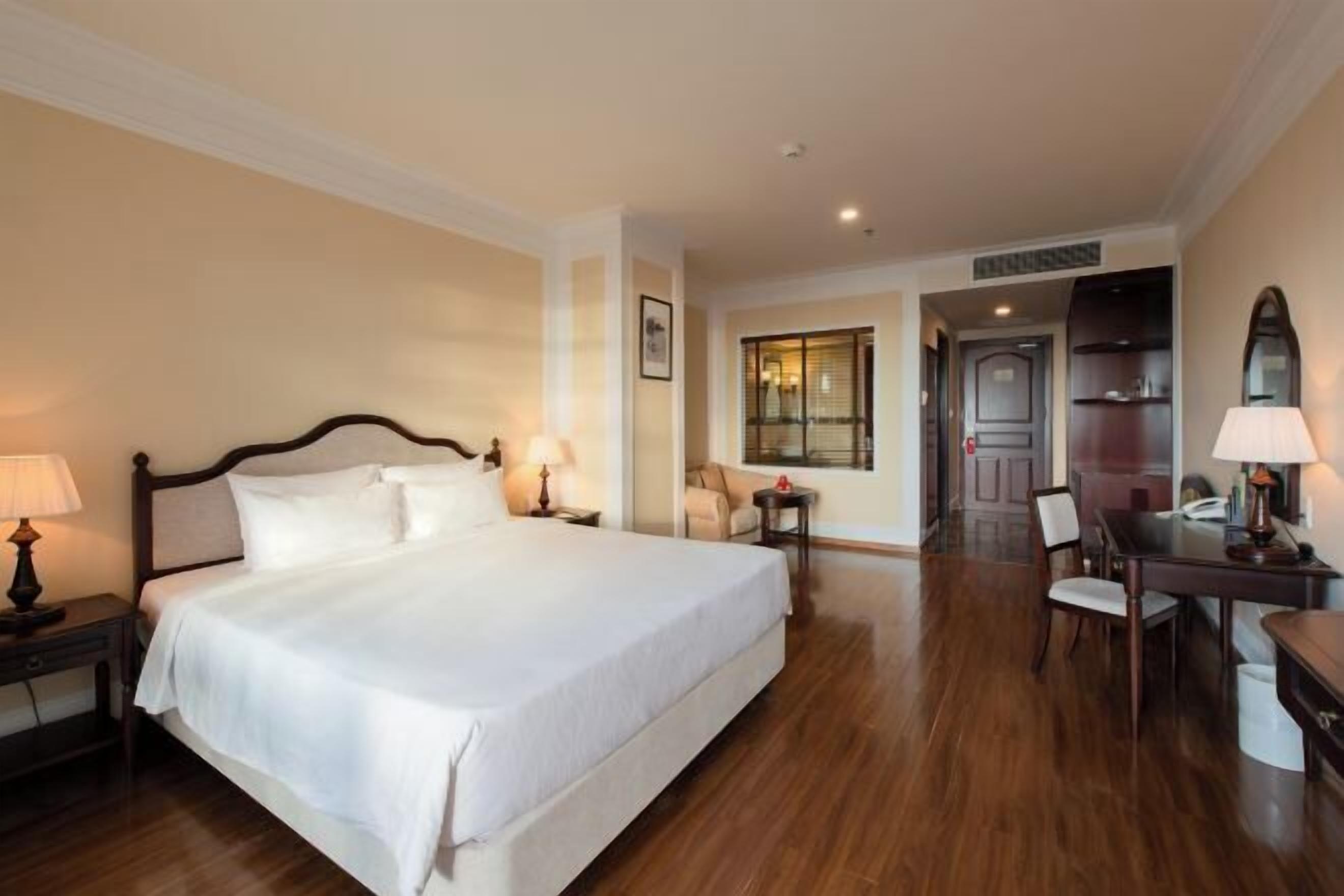 1 bilik tidur, peralatan tempat tidur premium, bar mini 