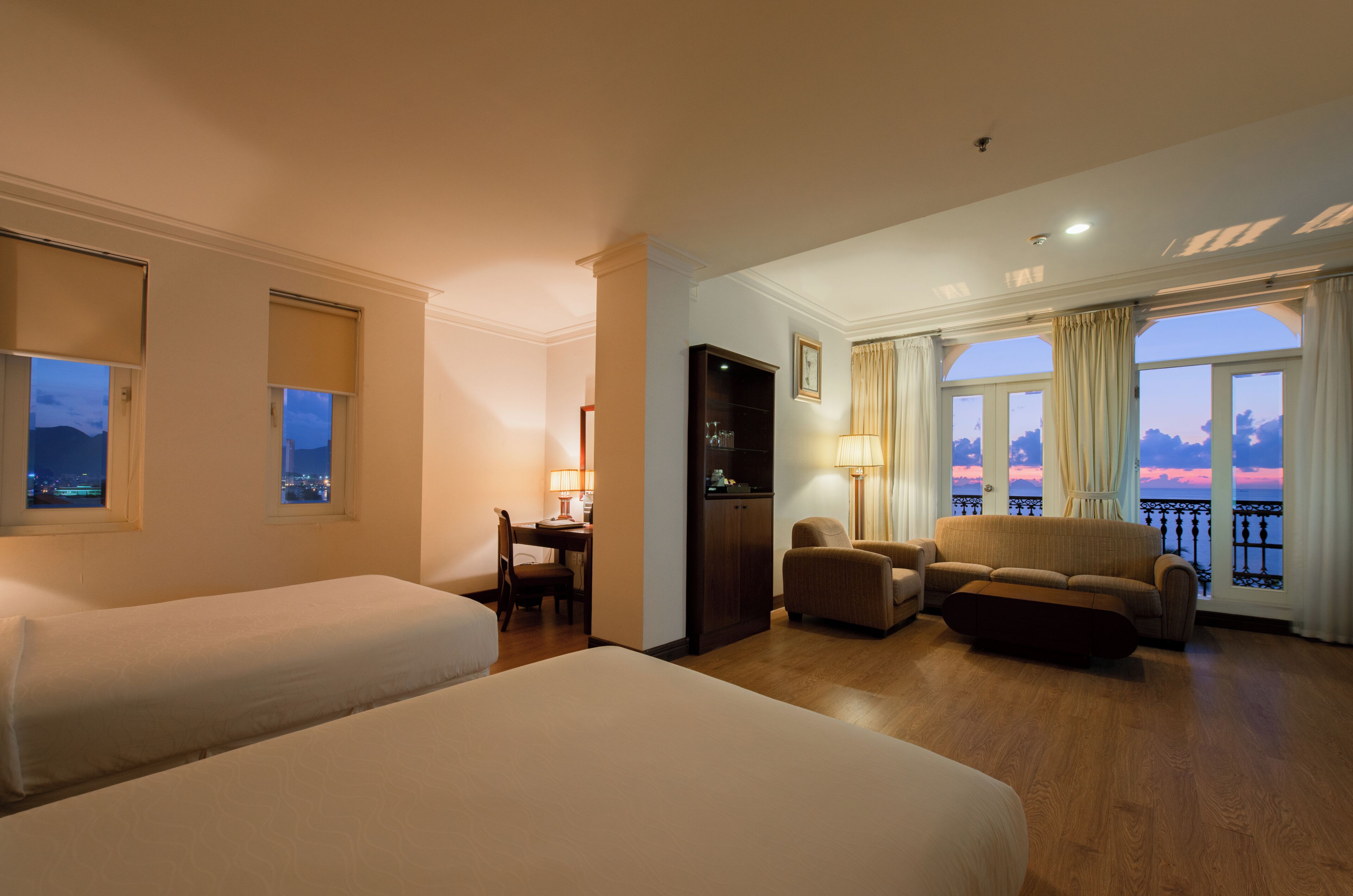 Habitación Premium con 2 camas individuales, vista al océano (Premium Deluxe) | 1 habitación, ropa de cama de alta calidad y minibar 