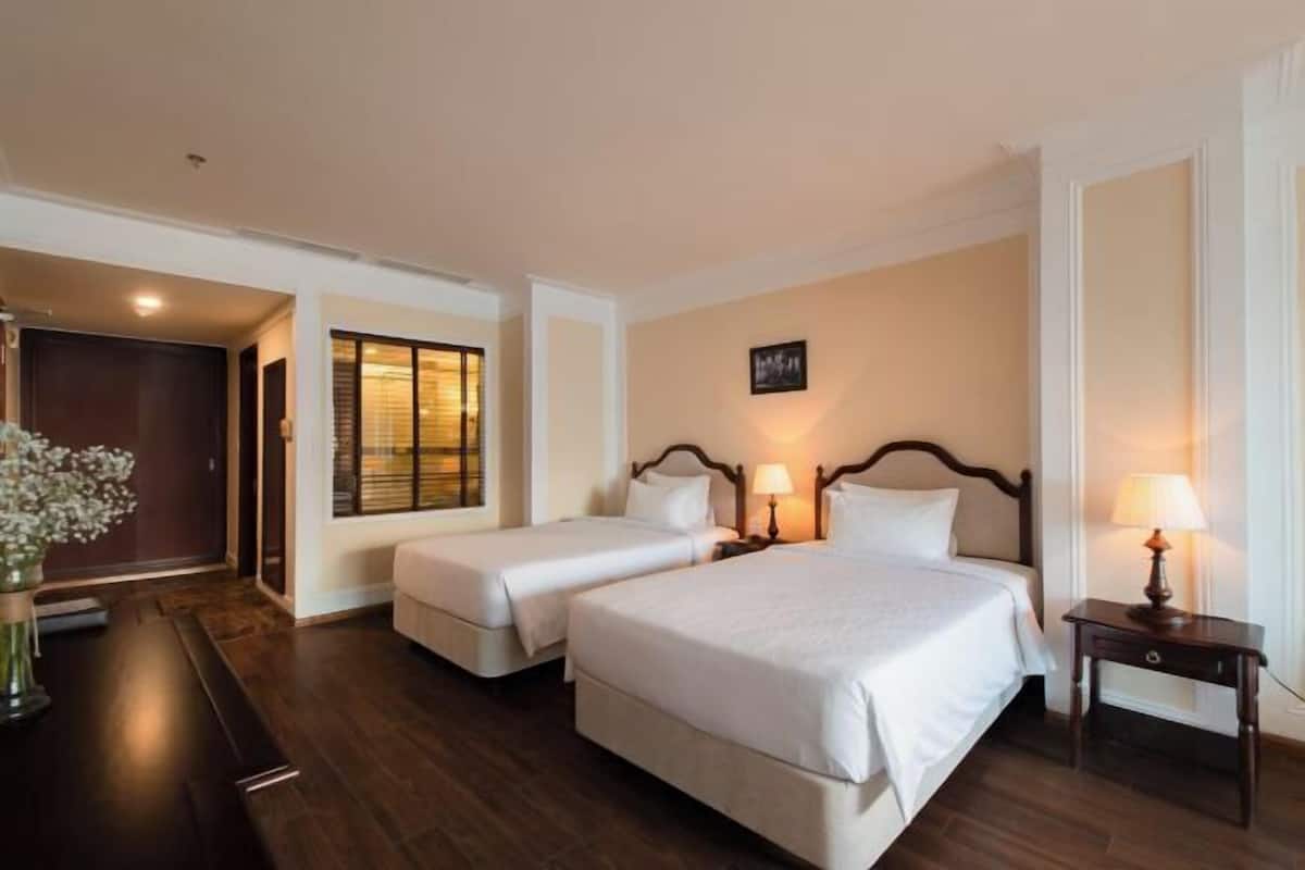 1 bilik tidur, peralatan tempat tidur premium, bar mini