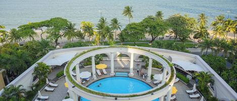 Outdoor pool, open 6:30 AM to 8:00 PM, pool umbrellas, sun loungers