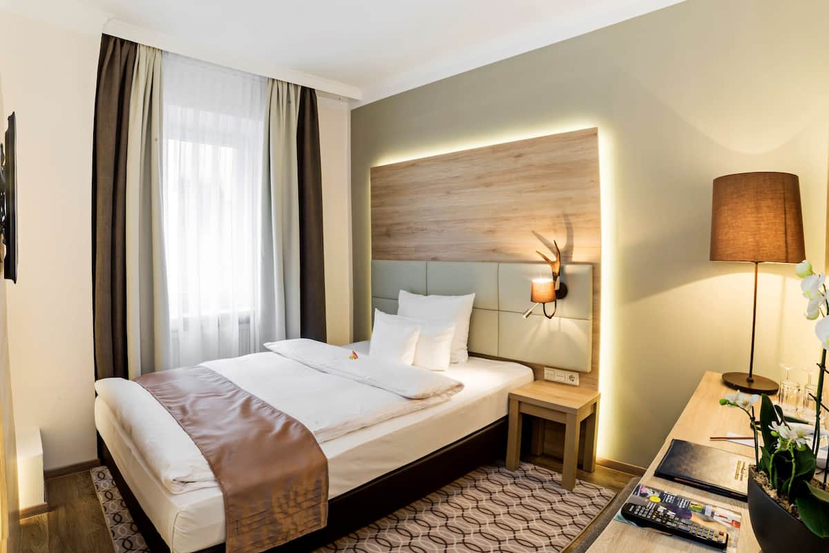 Business Single Room