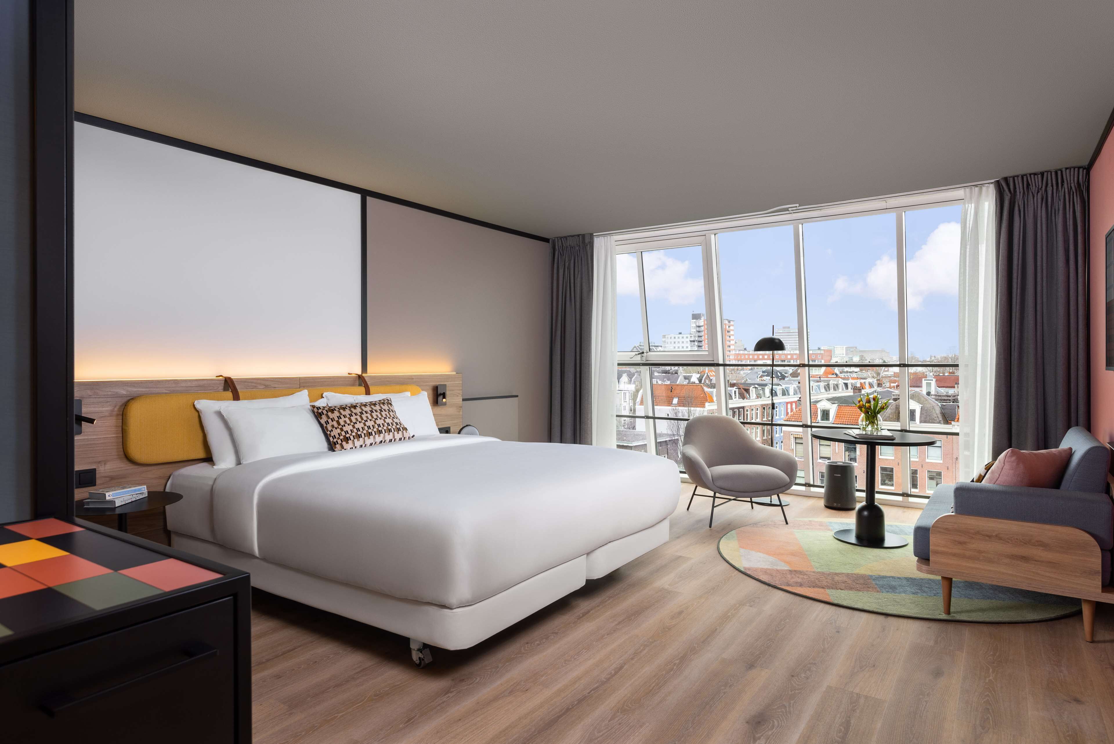 Superior Room, Canal View (Panoramic) | In-room safe, desk, blackout curtains, soundproofing