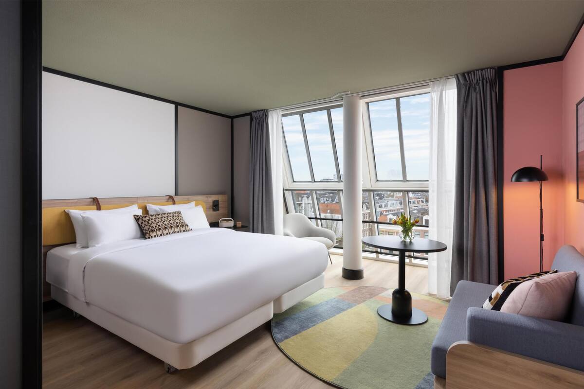Chambre Supérieure, vue canal (Panoramic)