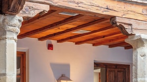 Unclassified image, 3 of 79, button - Hotel Puerta de la Luna (Baeza)