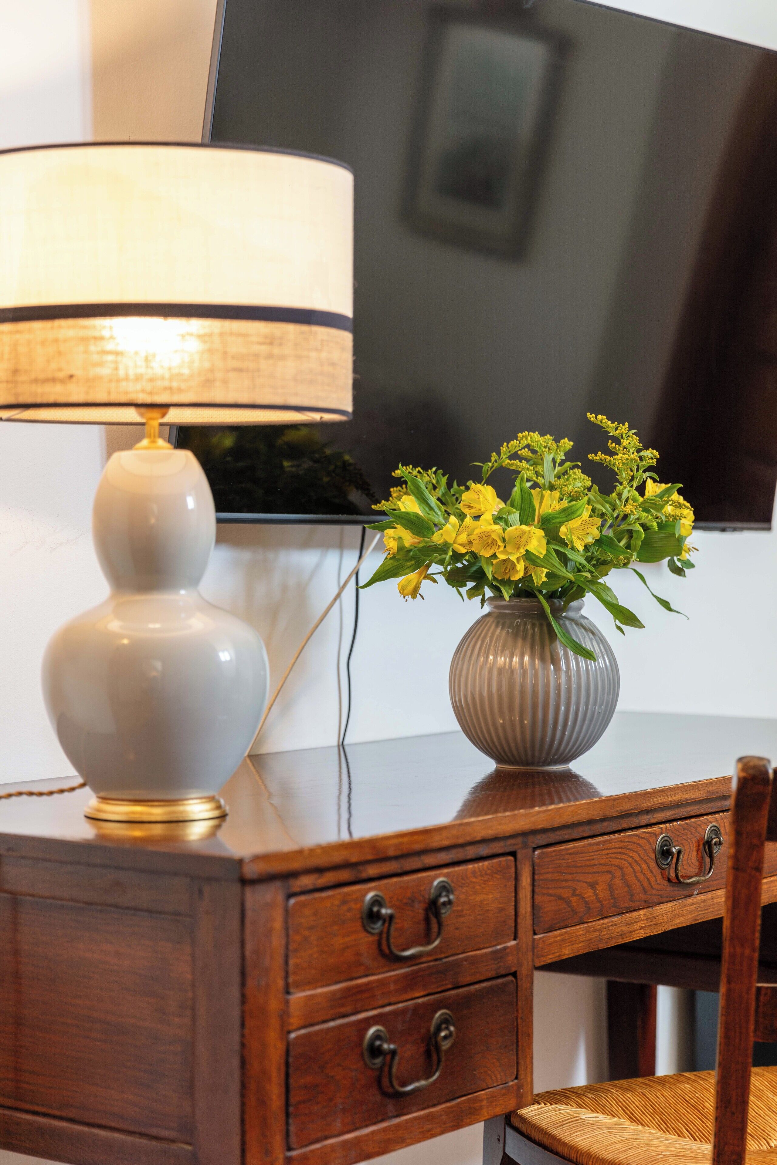 standard double room | 1 bedroom, minibar, in-room safe, individually decorated