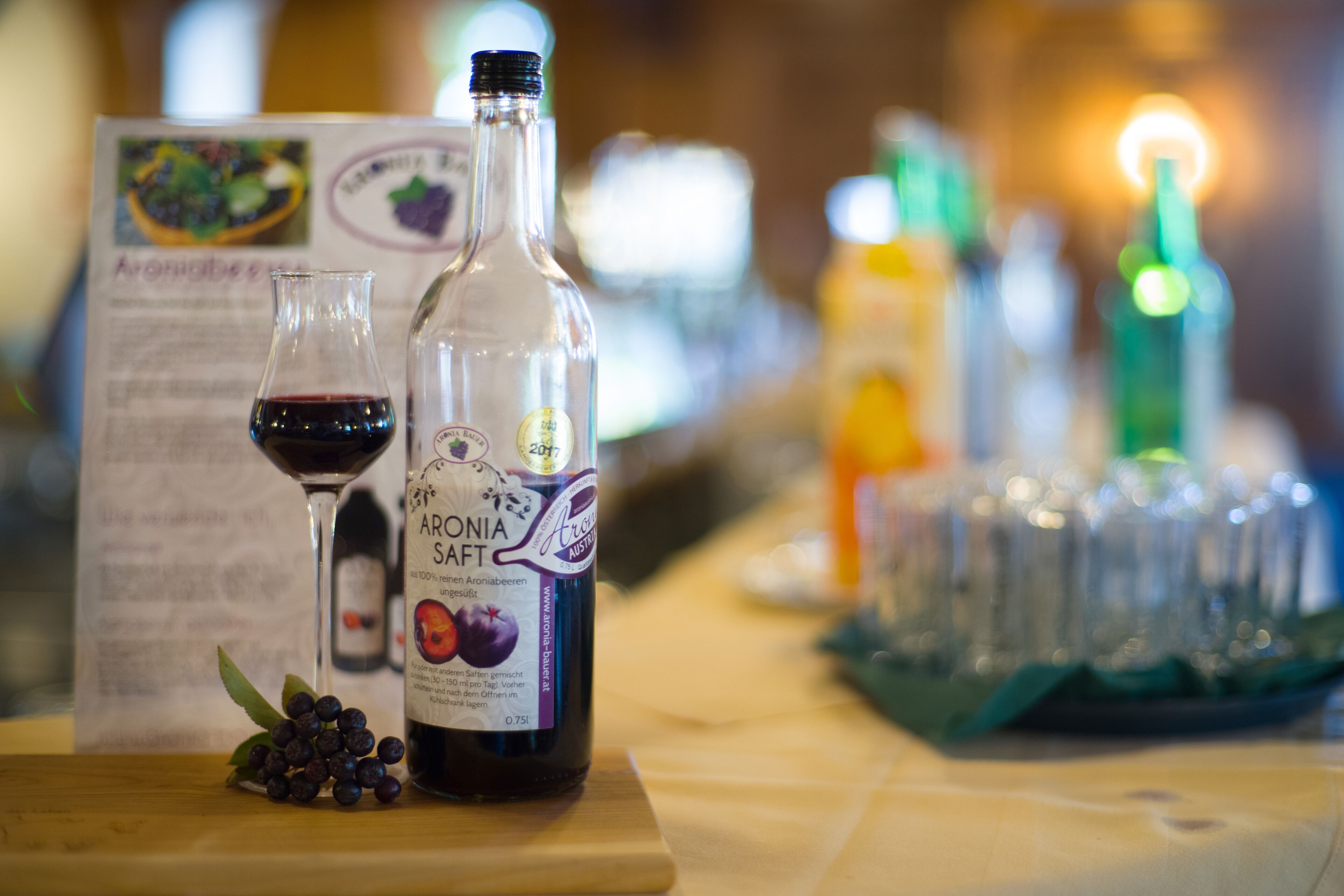 Petit déjeuner buffet (28.50 EUR par personne)