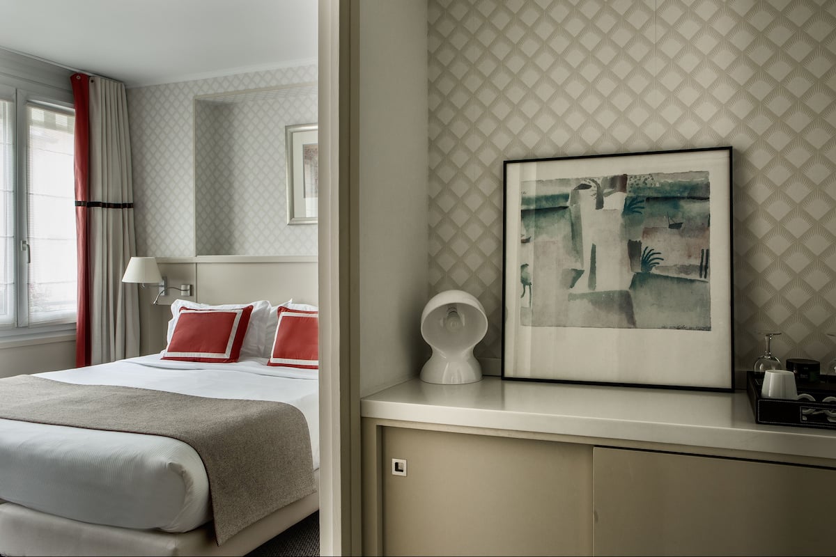Classic Room | Premium bedding, in-room safe, soundproofing, WiFi (free)