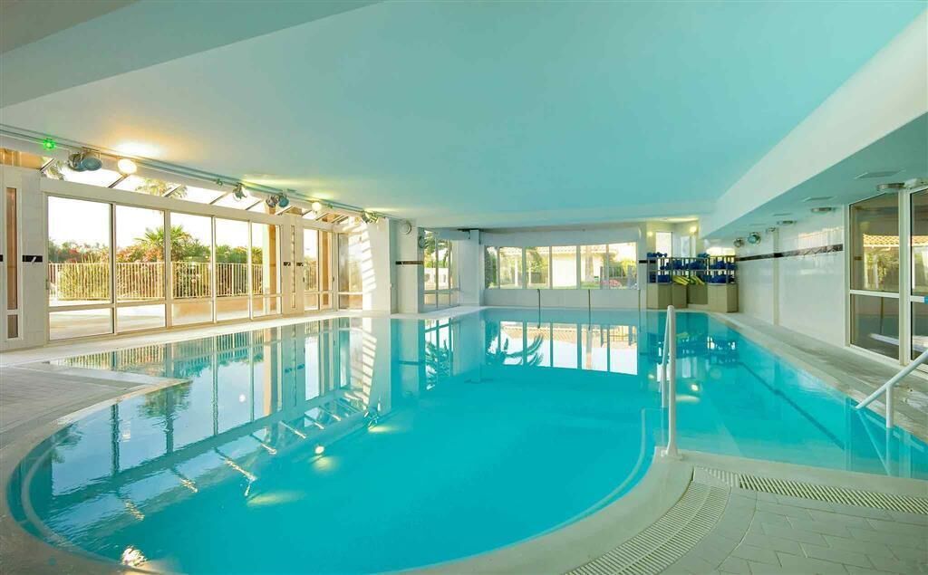 Indoor pool, seasonal outdoor pool