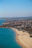 Vista para praia/oceano