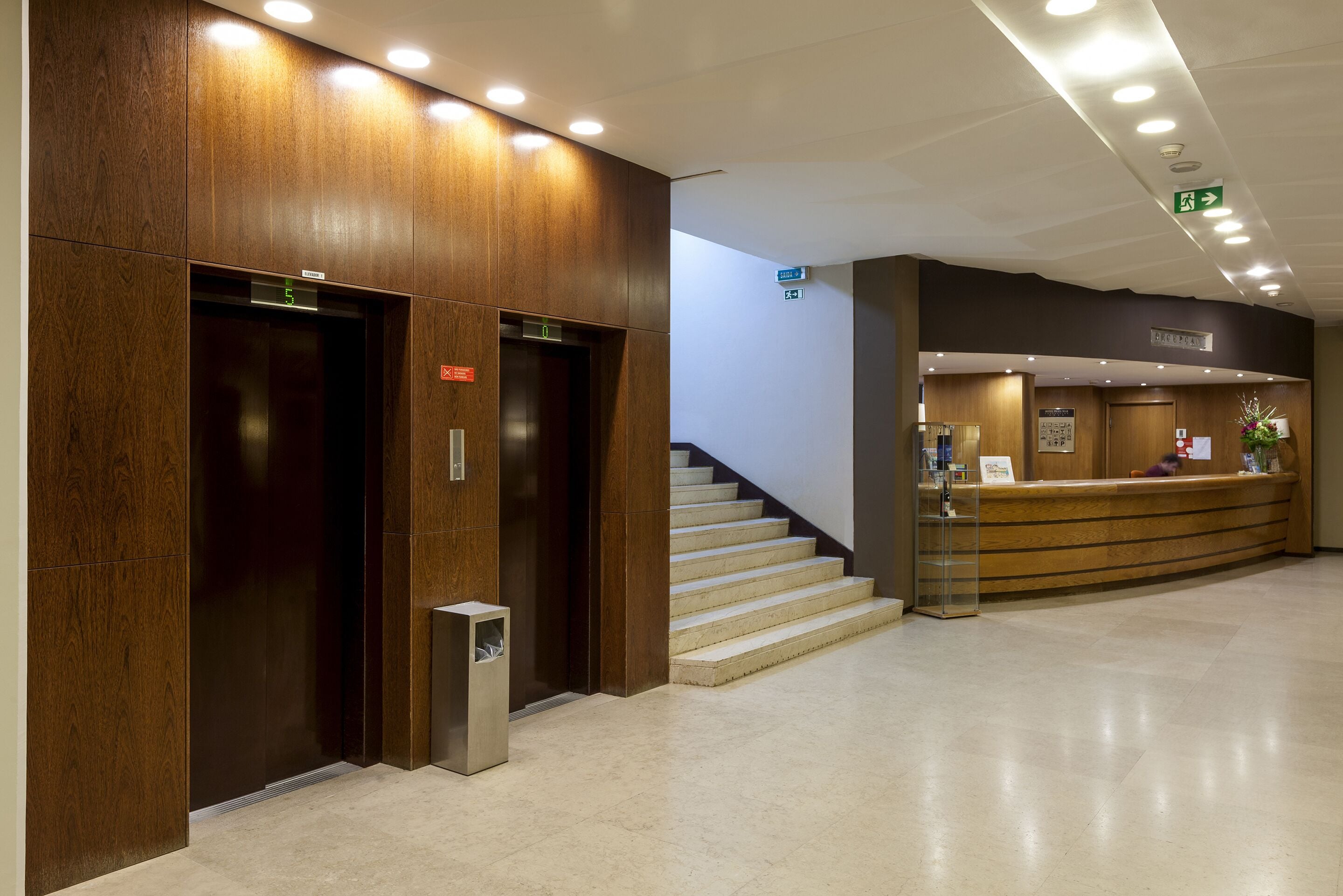 Photo - Carcavelos Beach Hotel