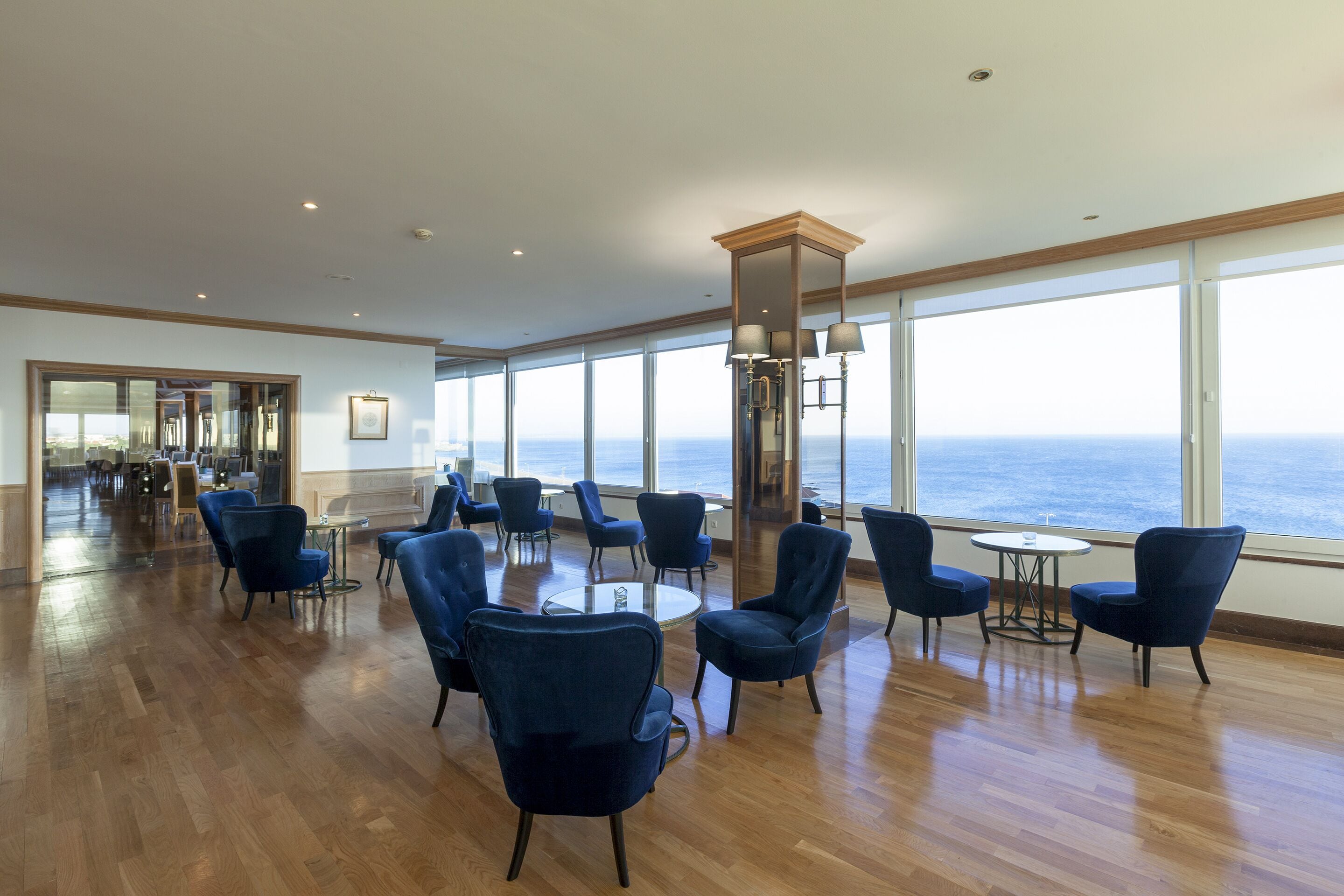 Frühstück, Mittagessen, portugiesische Küche, Blick aufs Meer 