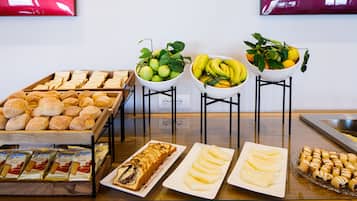 Tägliches inbegriffenes Frühstücksbuffet