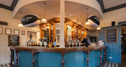 Bridge Hotel